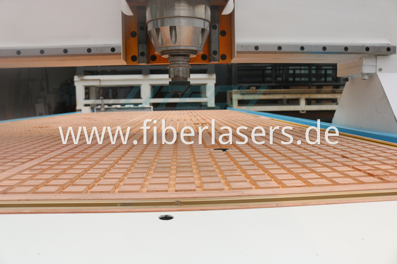 Water cooling spindle ATC CNC Router machine